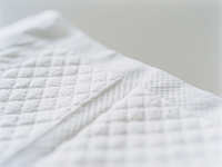 //inrorwxhkojklr5q-static.micyjz.com/cloud/lqBpkKqklpSRklnoiojljq/Disposable-Underpad.jpg